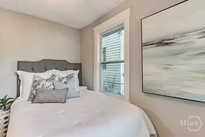 513 E 36th Street, Savannah, GA 31401 - Photo 17