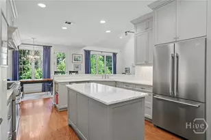 6 Tomochichi Ln, Savannah, GA 31411 - Photo 15
