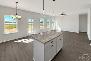 301 Quail Run Way SE, Allenhurst, GA 31301 - Photo 5