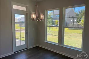 136 Classic Dr, Pooler, GA 31322 - Photo 7