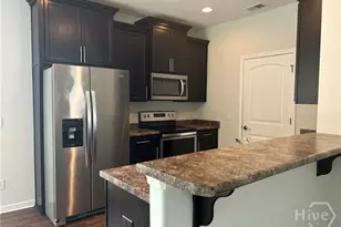 79 Crystal Lake Dr, Savannah, GA 31407 - Photo 15