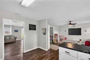939 Ruth Dr, Hinesville, GA 31313 - Photo 13