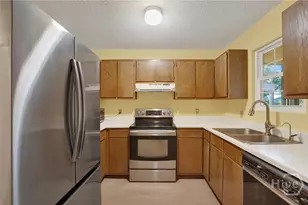 817 1st St, Tybee Island, GA 31328 - Photo 9