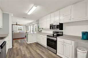 1406 Jones Ave, Tybee Island, GA 31328 - Photo 13