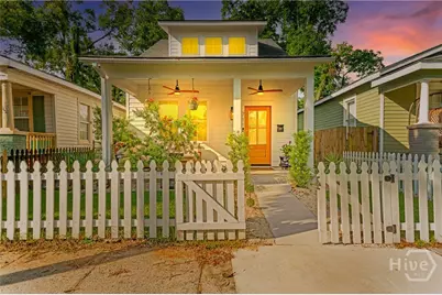 711 32nd Street E, Savannah, GA 31401 - Photo 1