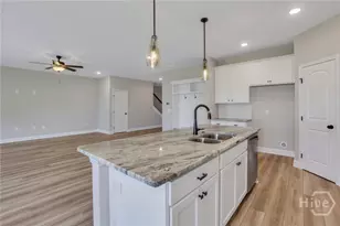 170 Hanover Pl, Richmond Hill, GA 31324 - Photo 13