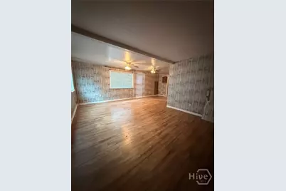 2206 N Fernwood Drive, Savannah, GA 31404 - Photo 15