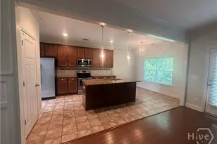 73 Waverly Ln, Richmond Hill, GA 31324 - Photo 5