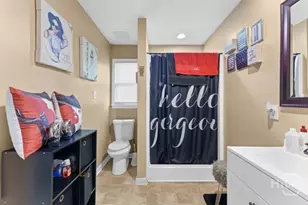 52 S Parkwood Dr, Savannah, GA 31404 - Photo 19