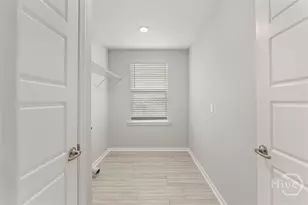 48 Shoefstall St, Savannah, GA 31407 - Photo 29
