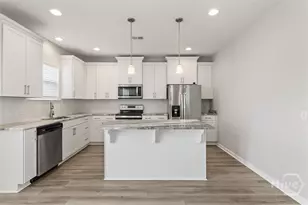 48 Shoefstall St, Savannah, GA 31407 - Photo 13