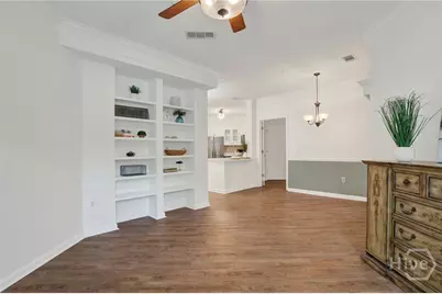 2713 Whitemarsh Way, Savannah, GA 31410 - Photo 9