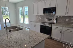 204 Brookline Dr, Savannah, GA 31407 - Photo 11