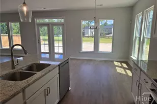 204 Brookline Dr, Savannah, GA 31407 - Photo 13