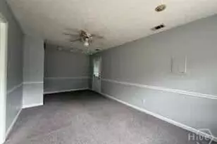 528 Wild Turkey Rd, Savannah, GA 31406 - Photo 9