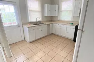 1131 SE 36th St, Savannah, GA 31404 - Photo 7