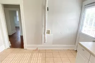 1131 SE 36th St, Savannah, GA 31404 - Photo 9