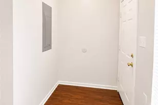 344 Price St, Savannah, GA 31401 - Photo 7