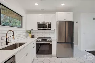 200 Kinzie Ave, Savannah, GA 31404 - Photo 9