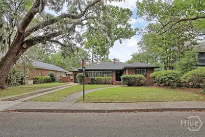 404 Gordonston Avenue, Savannah, GA 31404 - Photo 1