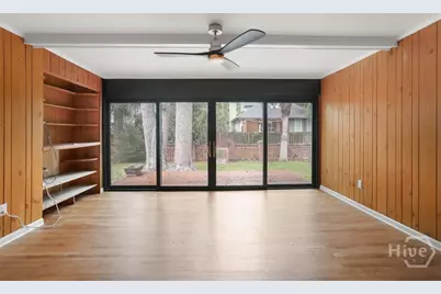 404 Gordonston Avenue, Savannah, GA 31404 - Photo 9