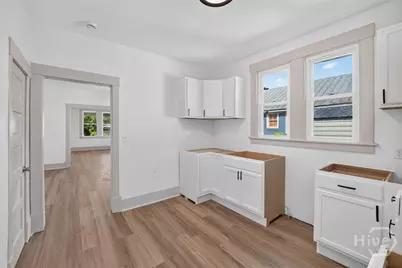 1322 E 37th Street, Savannah, GA 31404 - Photo 17