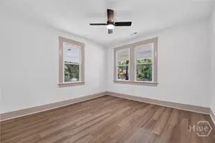 1322 E 37th St, Savannah, GA 31404 - Photo 23