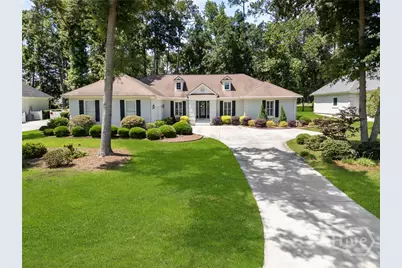 118 Pine Lakes Avenue, Savannah, GA 31405 - Photo 1