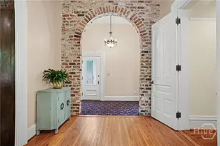 110 W Gaston St, Savannah, GA 31401 - Photo 17