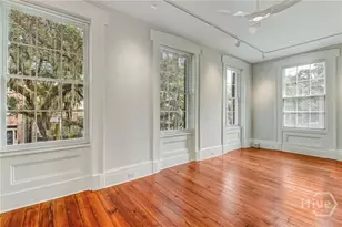 31 E Jones St, Savannah, GA 31401 - Photo 13