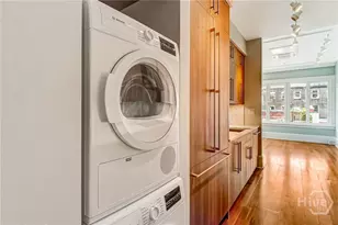 31 E Jones St, Savannah, GA 31401 - Photo 19