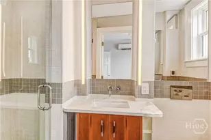 31 E Jones St, Savannah, GA 31401 - Photo 21