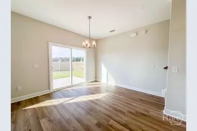 187 Hamilton Drive, Hinesville, GA 31313 - Photo 9