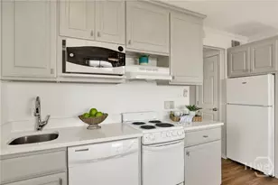 1217 Bay St, Tybee Island, GA 31328 - Photo 15
