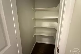 208 E 52nd St, Savannah, GA 31405 - Photo 3