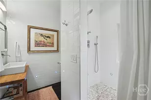 106 W Gwinnett St, Savannah, GA 31401 - Photo 17