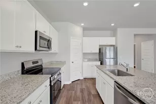 112 Crimson Ln, Savannah, GA 31302 - Photo 9