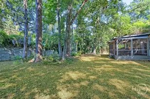 220 N Cromwell Rd, Savannah, GA 31410 - Photo 43