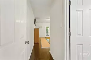 220 N Cromwell Rd, Savannah, GA 31410 - Photo 33