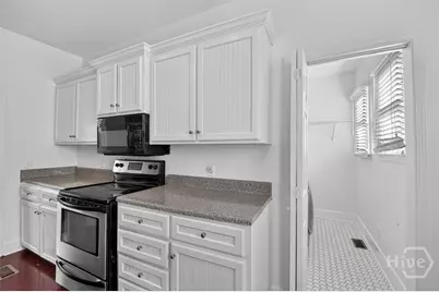 506 E 31st Street, Savannah, GA 31401 - Photo 11
