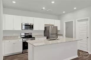 137 Barefoot Dr, Savannah, GA 31302 - Photo 9