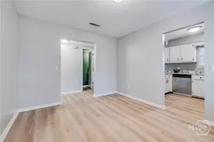 510 Pointe S Dr, Savannah, GA 31410 - Photo 11
