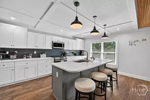 109 N Cromwell Rd, Savannah, GA 31410 - Photo 11