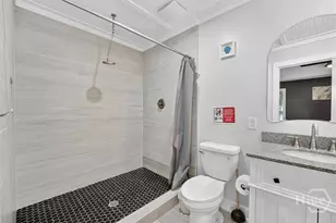 109 N Cromwell Rd, Savannah, GA 31410 - Photo 17