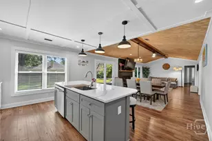 109 N Cromwell Rd, Savannah, GA 31410 - Photo 11