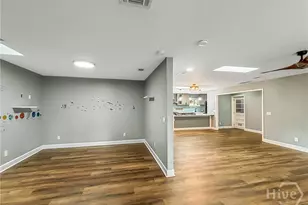 315 Kensington Dr, Savannah, GA 31405 - Photo 3