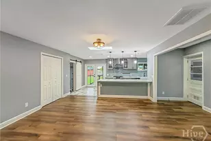 315 Kensington Dr, Savannah, GA 31405 - Photo 9
