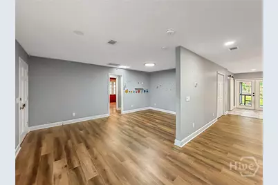 315 Kensington Drive, Savannah, GA 31405 - Photo 5