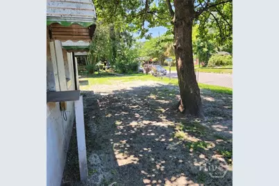 1001 Bowden Street, Savannah, GA 31415 - Photo 7