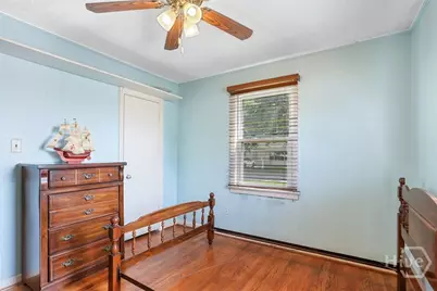 2221 E 57th Street, Savannah, GA 31404 - Photo 21